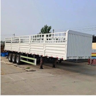 3 Axle Flat Type Side Wall Side Fence Semi Trailer for Transporting Cargo and Livestock