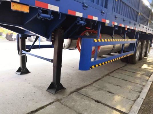 80T Side Wall Enclosed Trailer for Transporting Bulk Goods Fence Semi Trailer 3 Axles