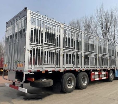 Vegetable Function 3 Axles FUWA High Fence Semi Trailer for Livestock Farm Animals