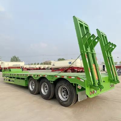 150T Max Payload Lowbed Semi Trailer Trucks Tractor Trailer with Heavy Duty Landing Gear