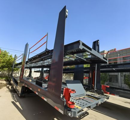 WS Steel Overland Closed Car Carrier Semi Trailer Perfect for Car Transport in Dubai