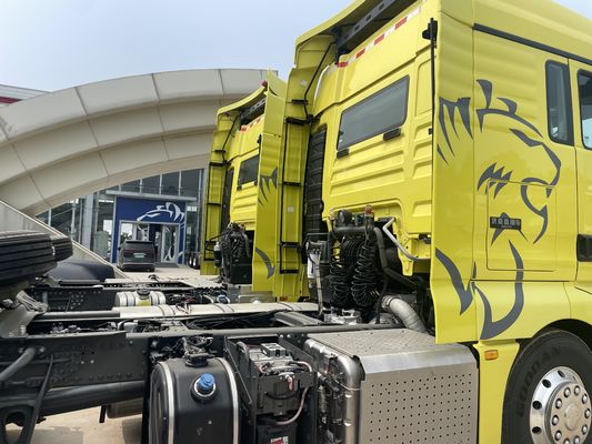 31 40T Sinotruk HOWO Container Cargo Trailer Tractor Head Truck with 380HP 400HP 420HP