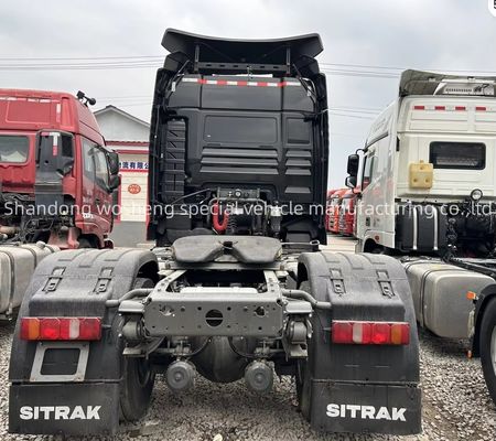 Howo Tractor Trucks 540 HP T7H 6x4 with Multimedia System and 2 Reverse Shift Numbers